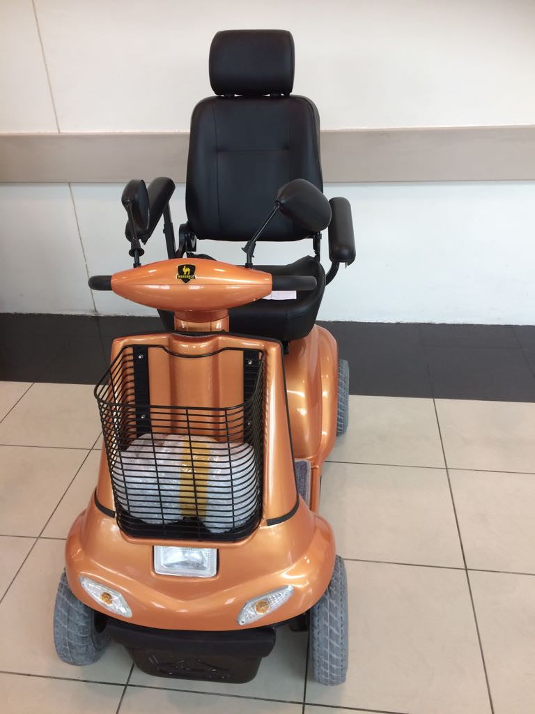 halvt flydende grafisk Brand NEW Marshell 4-Wheel Heavy Scooter - $1600 – Falcon Mobility Used  Scooter Store